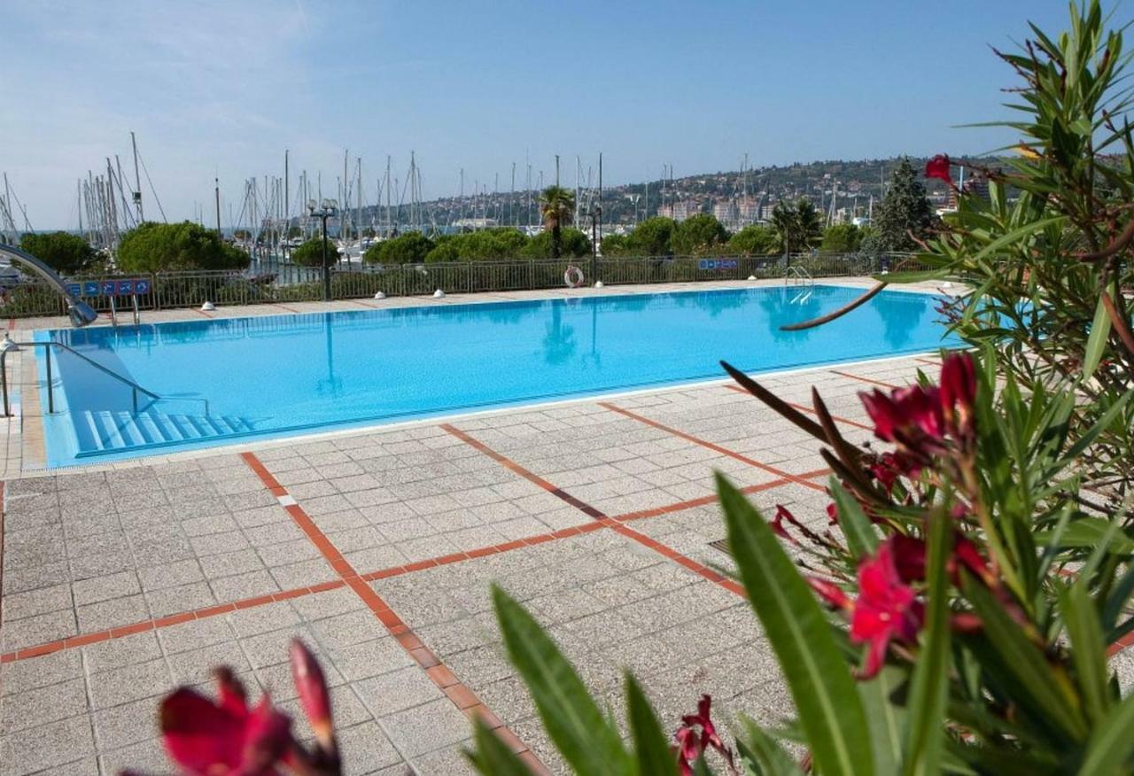 Villa Floating House - Marina Relax Portorož Exterior foto